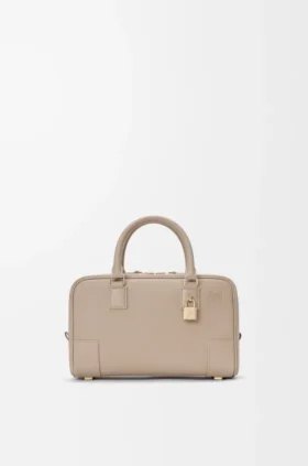 Amazona 23 Bag in Soft Grained Calfskin