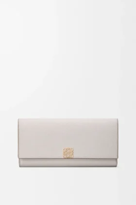 Anagram Continental Wallet in Pebble Grained Calfskin