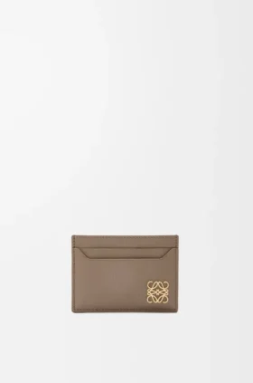 Anagram Plain Cardholder in Pebble Grained Calfskin
