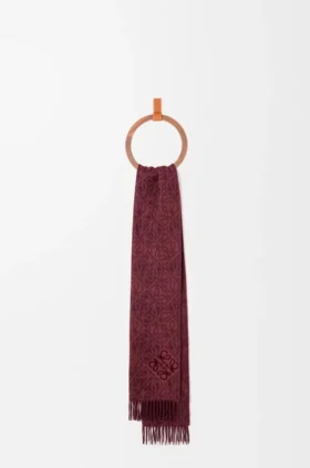 Anagram Scarf in Wool and Cashmere