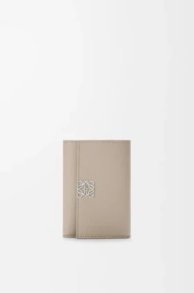 Anagram Small Vertical Wallet in Pebble Grained Calfskin