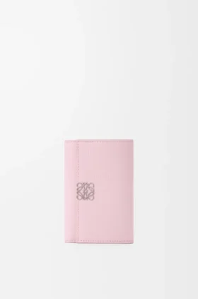 Anagram Small Vertical Wallet in Pebble Grained Calfskin