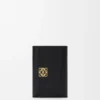 Anagram Small Vertical Wallet in Pebble Grained Calfskin Anagram Small Vertical Wallet in Pebble Grained Calfskin