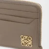 Anagram Square Coin Cardholder in Pebble Grained Calfskin