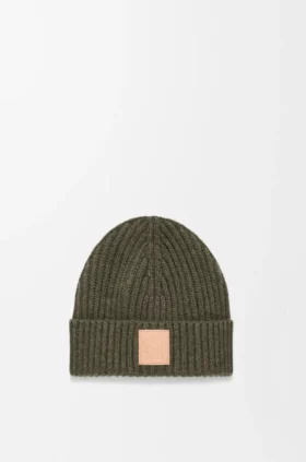 Beanie in Cashmere