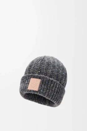 Beanie in Wool and Cashmere Blend