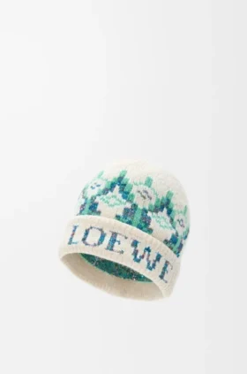 Beanie in Wool Blend