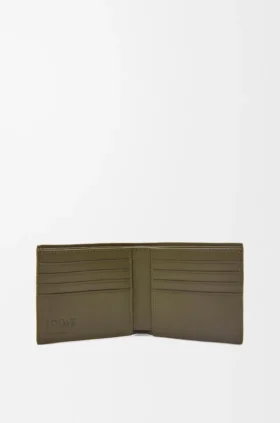 Bifold Wallet in Textured Classic Calfskin