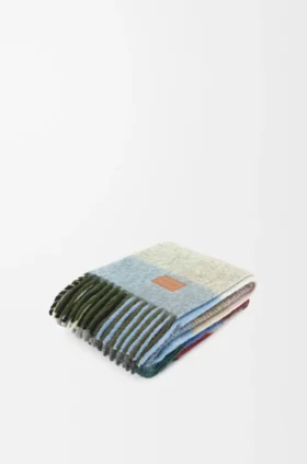 Blanket in Alpaca and Wool Blend