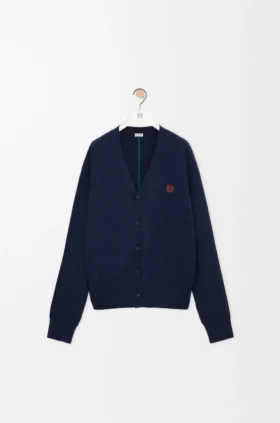 Cardigan in Wool