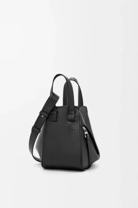 Compact Hammock Bag in Classic Calfskin