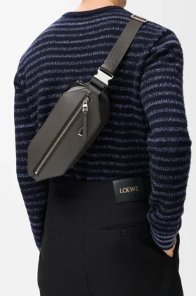 Convertible Sling in Classic Calfskin