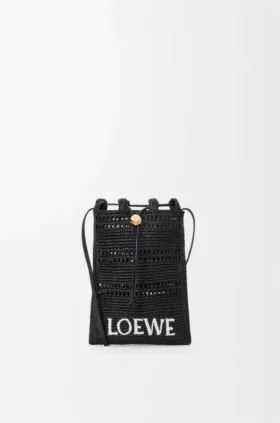 Drawstring Pocket in Raffia