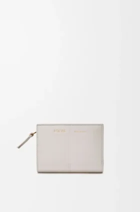 Duet Compact Wallet in Smooth and Grained Calfskin