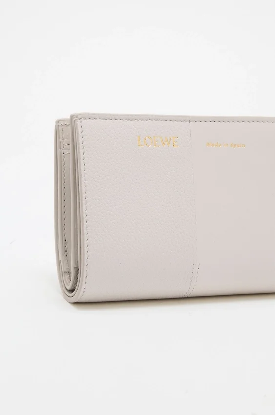 Duet Compact Wallet in Smooth and Grained Calfskin Duet Compact Wallet in Smooth and Grained Calfskin