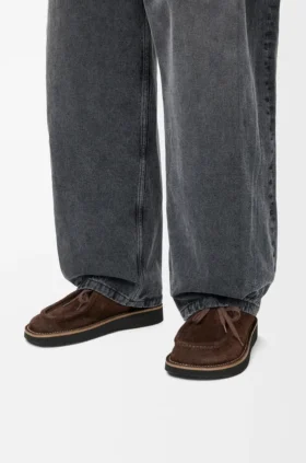 Faro Lace-Up in Suede Calfskin