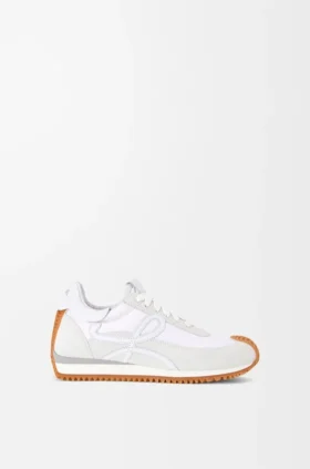 Flow Runner in Nylon and Suede