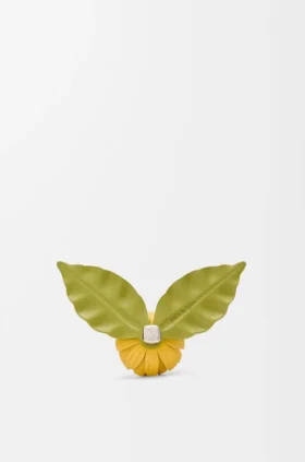 Flower Pin in Calfskin