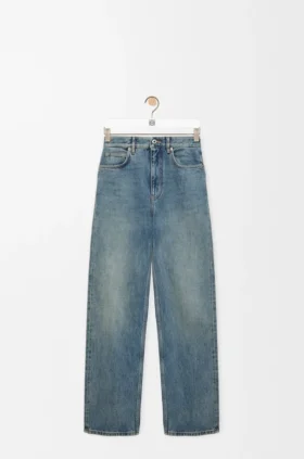 Jeans in Denim