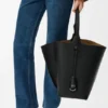 Large Bilbao Bucket in Smooth Calfskin