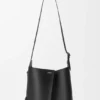 Large Bilbao Bucket in Smooth Calfskin
