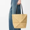 Medium Puzzle Fold Tote in Raffia Medium Puzzle Fold Tote in Raffia