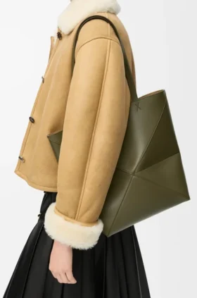 Medium Puzzle Fold Tote in Shiny Calfskin
