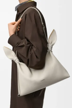 Medium Scarf Bag in Smooth Calfskin