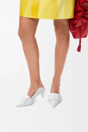 Origami Flap Back Pump in Lambskin