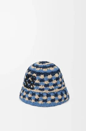 Patch Crochet Bucket Hat in Raffia and Calfskin