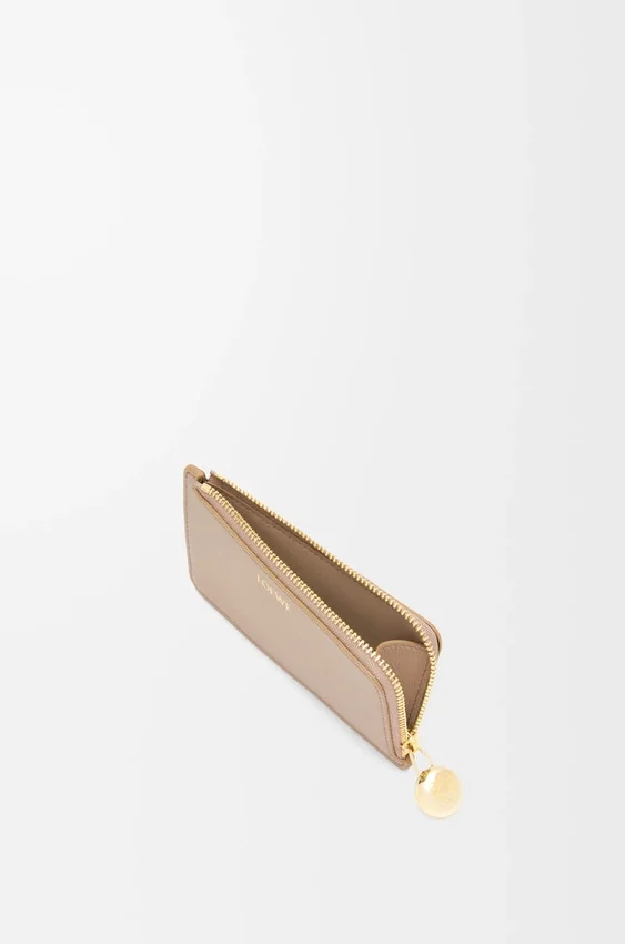 Pebble Coin Cardholder in Shiny Nappa Calfskin Pebble Coin Cardholder in Shiny Nappa Calfskin