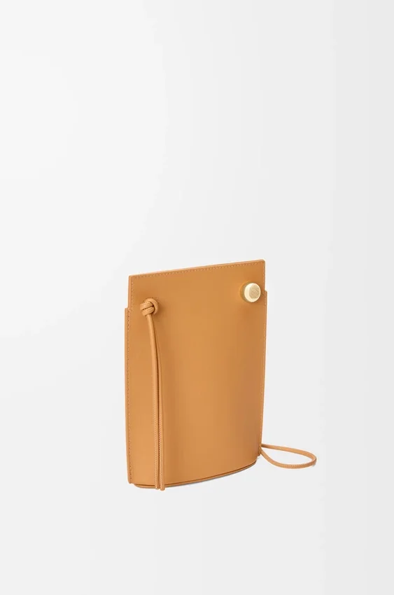 Pebble Dice Pocket in Classic Calfskin Pebble Dice Pocket in Classic Calfskin