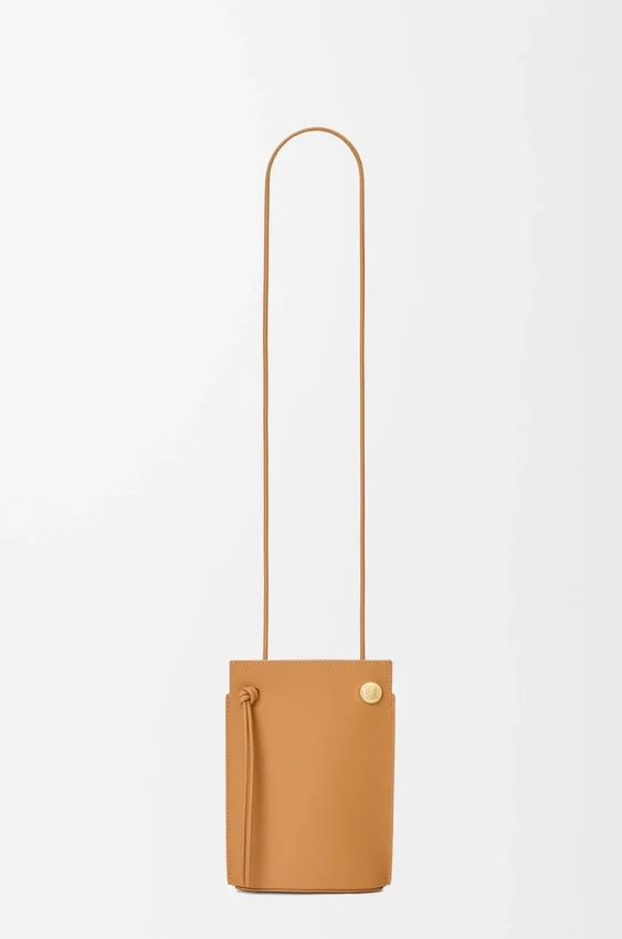 Pebble Dice Pocket in Classic Calfskin Pebble Dice Pocket in Classic Calfskin