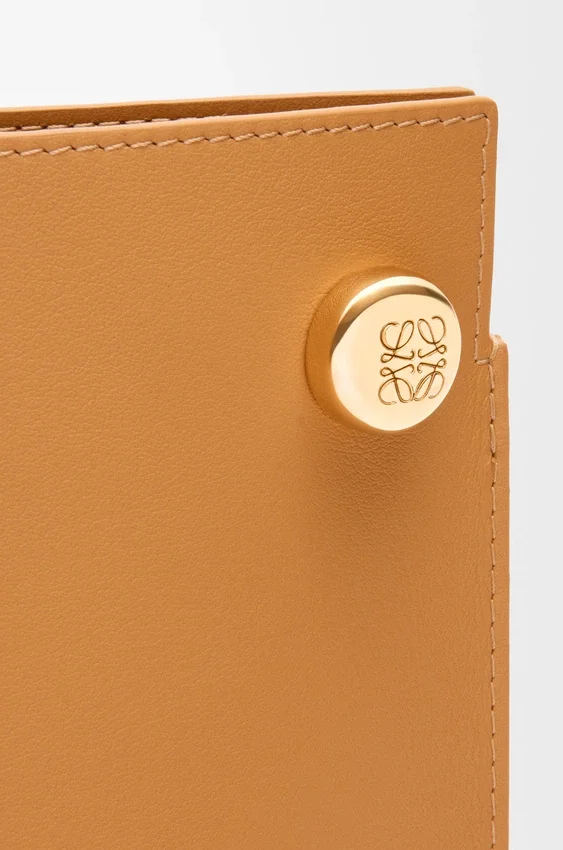 Pebble Dice Pocket in Classic Calfskin Pebble Dice Pocket in Classic Calfskin