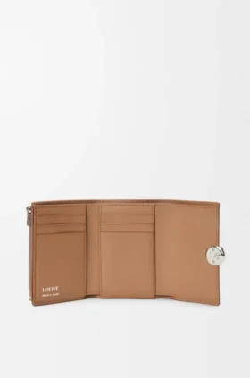 Pebble Small Vertical Wallet in Pebble Grained Calfskin Pebble Small Vertical Wallet in Pebble Grained Calfskin