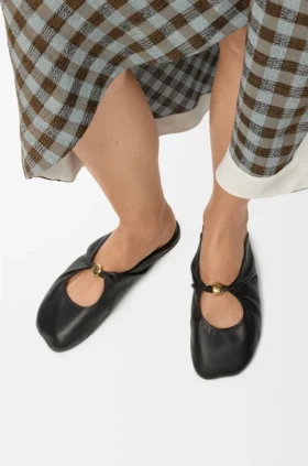 Pebble Soft Mule in Nappa Lambskin