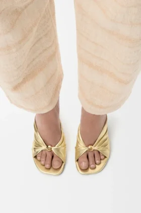 Pebble Soft Slide in Laminated Lambskin