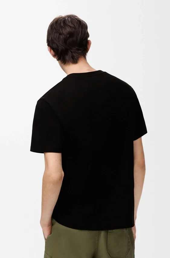 Relaxed Fit T-Shirt in Cotton Relaxed Fit T-Shirt in Cotton
