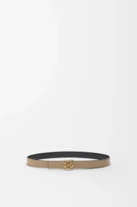 Reversible Anagram Bombé Belt in Smooth Calfskin Reversible Anagram Bombé Belt in Smooth Calfskin