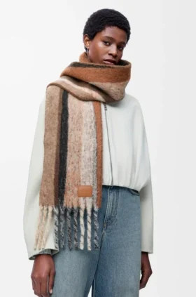 Scarf in Alpaca and Wool Blend