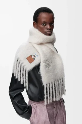 Scarf in Mohair and Wool Blend