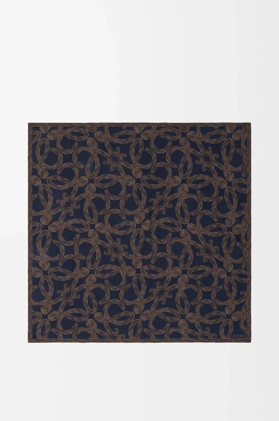 Scarf in Silk Scarf in Silk