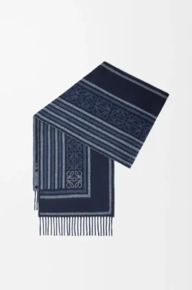Scarf in Wool and Cashmere