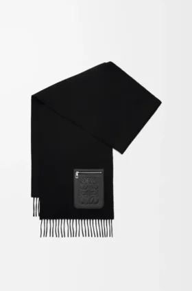 Scarf in Wool and Cashmere