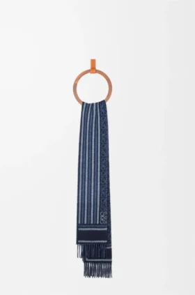 Scarf in Wool and Cashmere