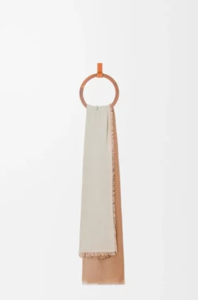 Scarf in Wool and Silk