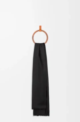Scarf in Wool and Silk