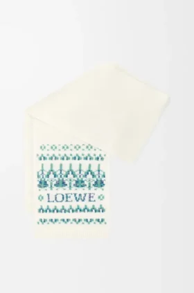Scarf in Wool Blend