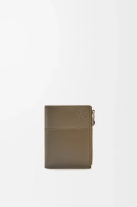 Slim Compact Wallet in Shiny Calfskin