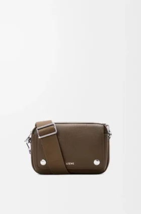 Small Pebble Messenger Bag in Supple Grained Calfskin